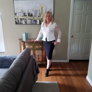 Meet your Posher, Marta